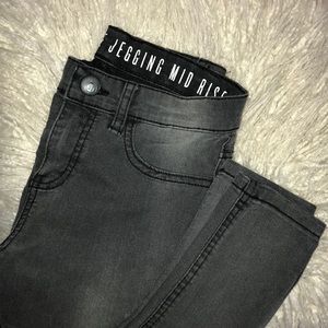Cotton On Charcoal Mid-Rise Jeggings